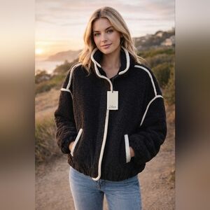 Elan Black and Cream Teddy Jacket